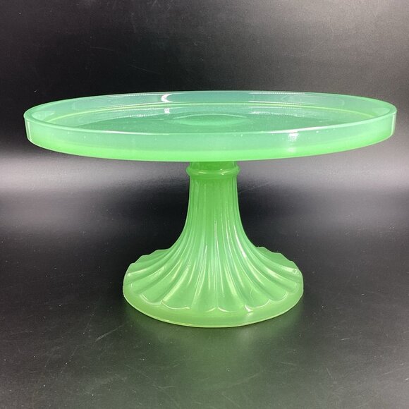 Vintage Martha Stewart Jadeite Glass Cake stand 9" Diameter EUC - Picture 1 of 14